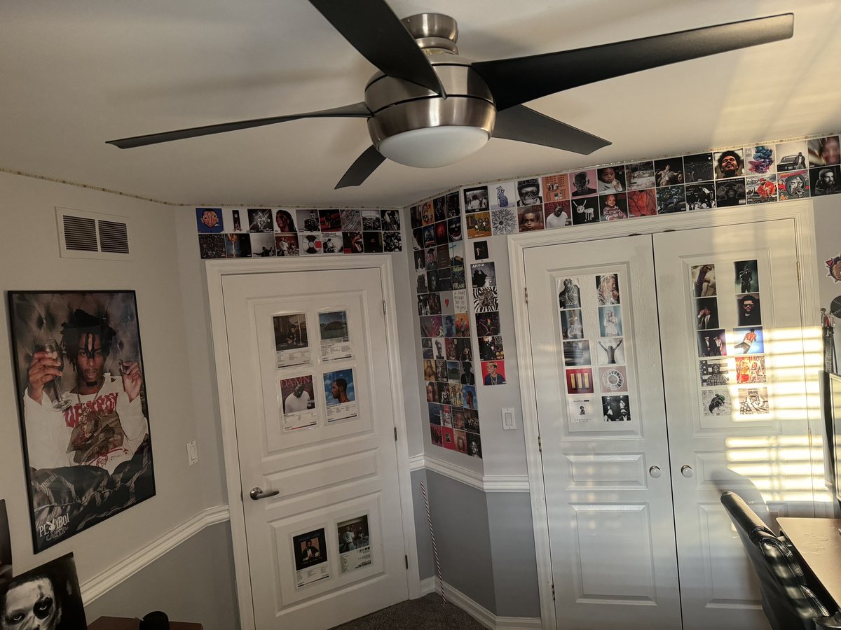 ihabs11_'s tweet photo. I sleep peacefully knowing i have a top 2 room on hht https://t.co/UWa9zTVW7Z