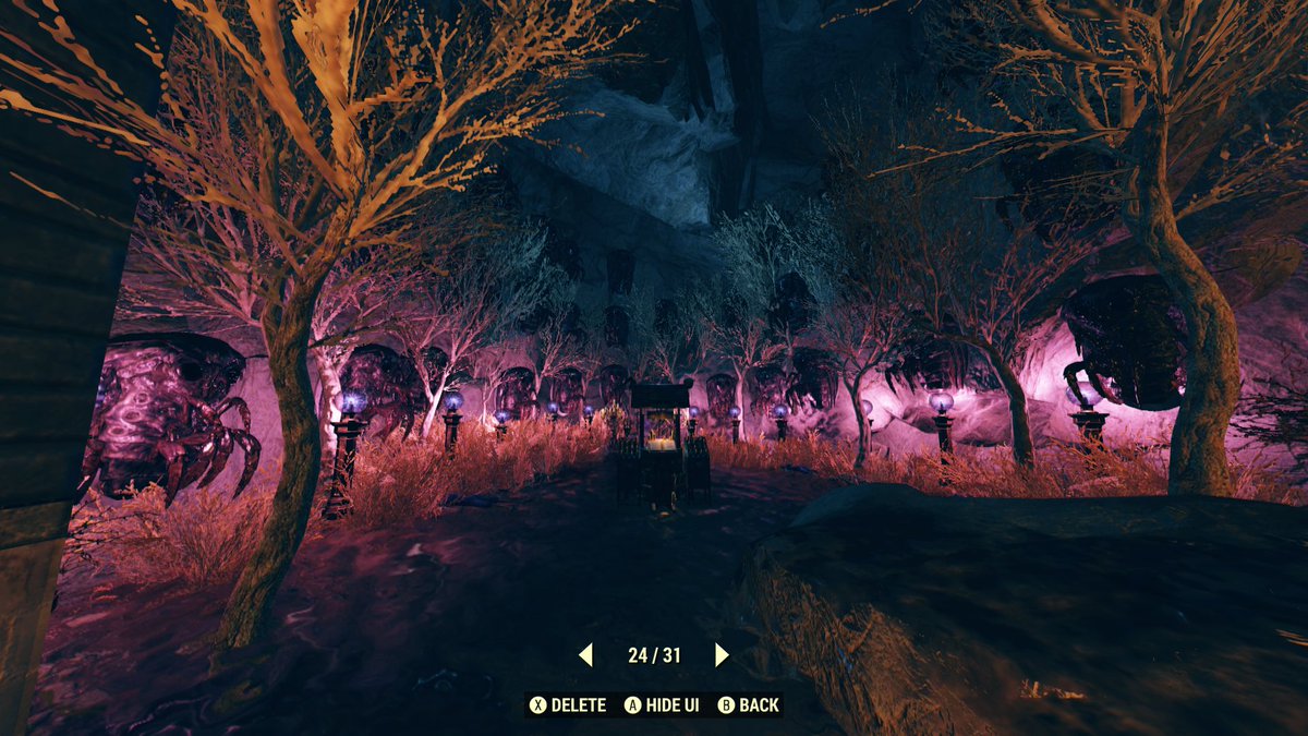 OrderOfTheLamp's tweet photo. The Order has open the doors for everyone in Appalachia 

“EL SANTUARIO and EL PULGATORIO”

Those who want to present their gift and sacrifice to the Mothman are welcomed https://t.co/y0x83IKHtp