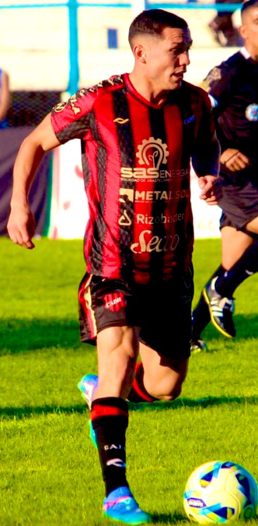 Nueva Camiseta Titular 25’ del club Douglas Haig.
Diseñada junto a <a href="/seidel_uy/">seidel</a> 
Locomotoras, talleres y mística ferroviaria.