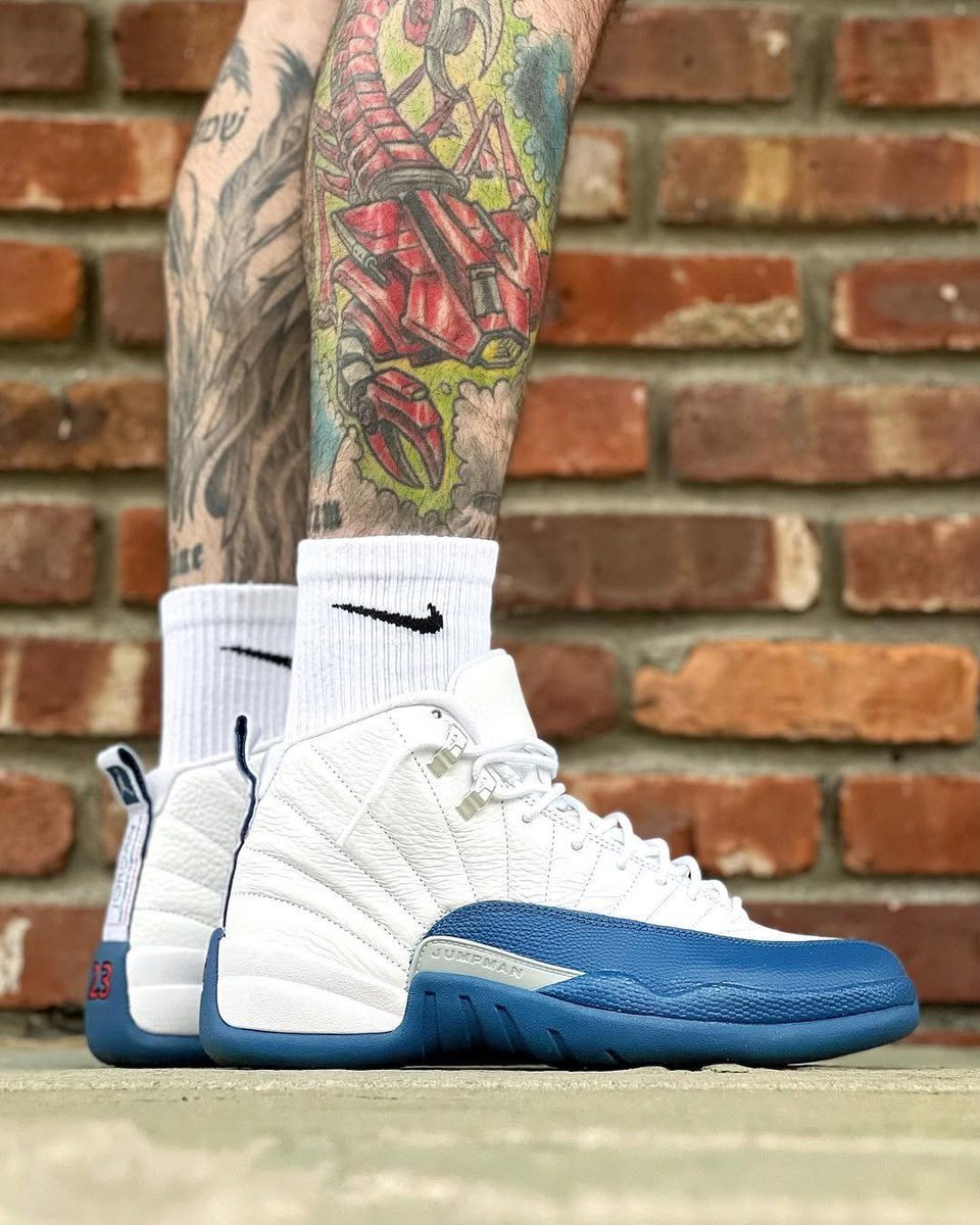 JustFreshKicks's tweet photo. Air Jordan 12 "French Blue" Returning August 16th 💙 https://t.co/rqjBSaGtCn https://t.co/9AjKQ0CBl7