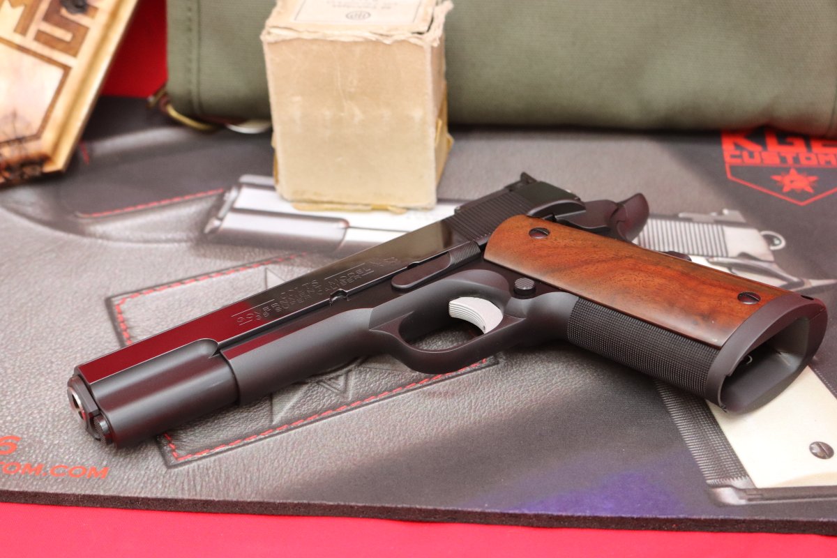 KGBCustom's tweet photo. Exceptional 38 Super Govt Model from the Bench of Ted Yost, built for his good friend, and skilled pistolsmith Ray Harms.

Full Video on Youtube and Rumble: https://t.co/3iFOrGgxbT

#TEDYOST #YOBO #ESTATESPORTINGLIMITED #COLT #COLT1911 #COLT #CUSTOMCOLT #CUSTOM1911 #38SUPER #CLASSIC #CUSTOMHANDGUNS #LINKINBIO #KGBCUSTOMS