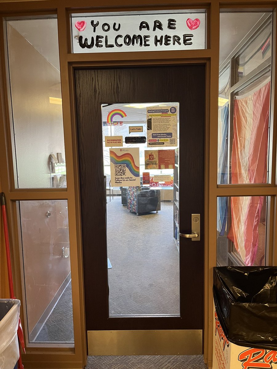 indymaskbloc's tweet photo. New Kiosk Alert!🔔
Location: IUI LGBTQ+ Center📍
815 W Michigan St, Indianapolis, IN 46202
Swipe to zoom out on directions >>>
#IndyMaskBloc #MaskUpIndy #MaskUpIndiana #MaskUpAmerica #CovidIsntOver #CovidIsAirborne
(List of pictured supplies included in next tweet)
1/2🧵 https://t.co/ynknfEjt9V