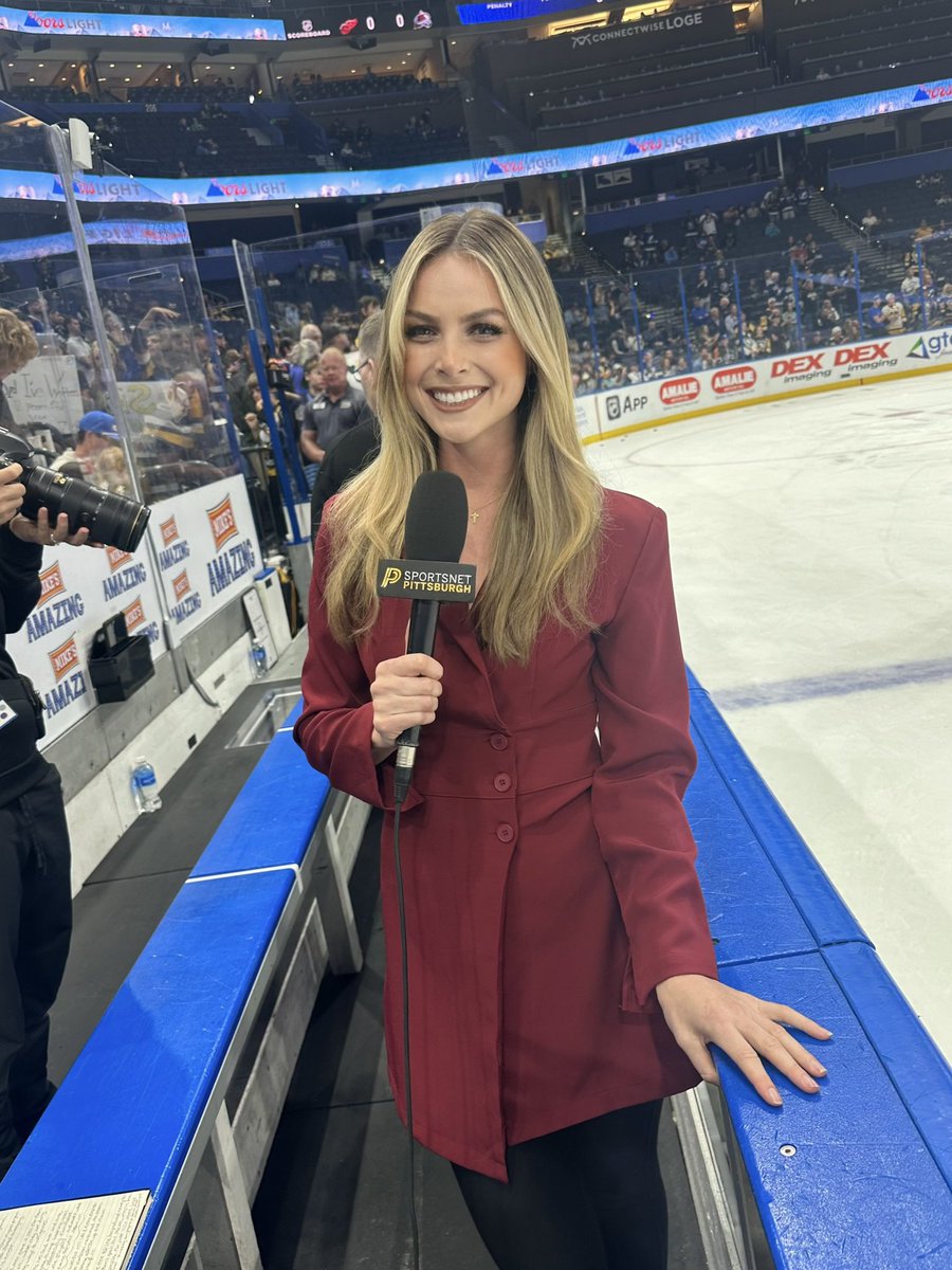 TheHaileyHunter's tweet image. That’s a wrap on year 2 with the @penguins @SNPittsburgh 📺🐧 Thanks so much to everyone who joined us on air this year! Love my Pens family!