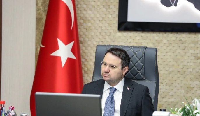 Ekrem İmamoğlu ve Özgür Özel'in tehditler savurduğu Cumhuriyet Başsavcısı Akın Gürlek’i destekliyor musunuz?