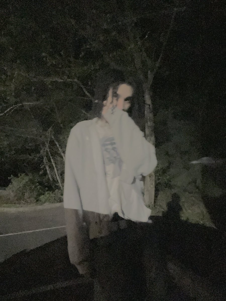 cloudy (@cloudyatnight_) on Twitter photo 