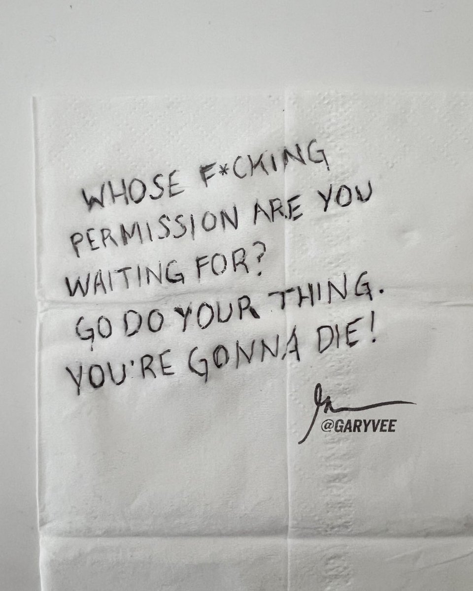 Whether I have to write it on a napkin or post it here on instagram the message is the same … many of you are fucking up .. fear is fake but also holding you back … it’s time .. use this as the hint it’s time … 

#fear #quoteoftheday #motivation #garyvee