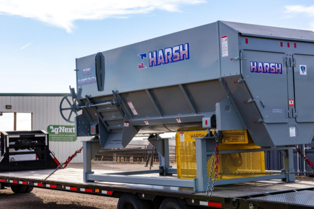 AgNext and Harsh International are partnering to advance sustainable animal agriculture. Harsh has donated a stationary feed mixer to our Climate-Smart Research Facility to support precision feeding research.

Learn more: loom.ly/VfIWlyg