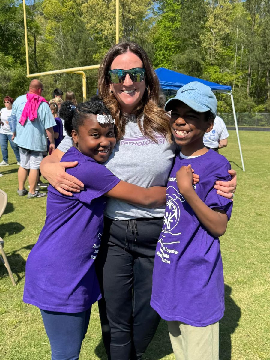 ChocowinityMS's tweet photo. Our students had a great time and loved competing at the Beaufort/Hyde Special Olympics today at Washington High School! Special thanks to our student buddies💙❤️💚🖤 https://t.co/0i4HcNIQFu