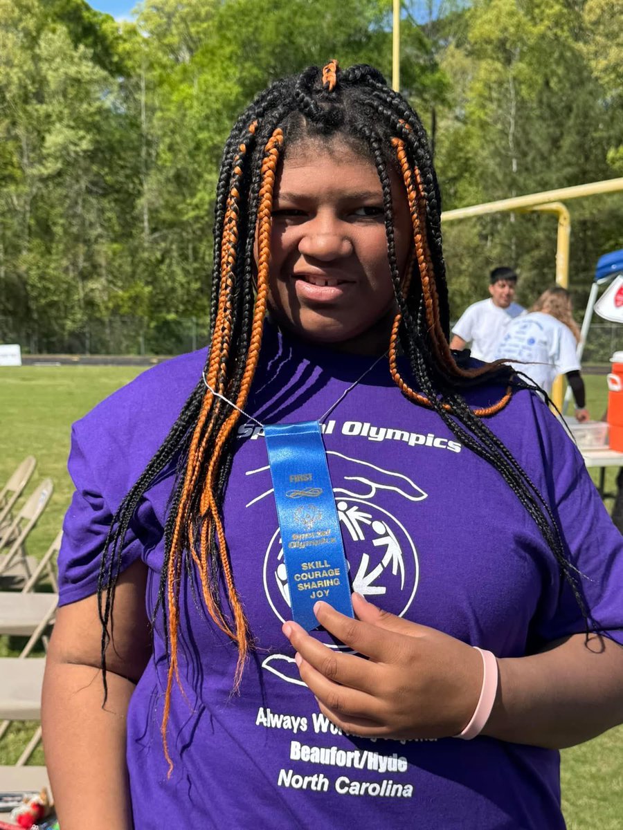 Our students had a great time and loved competing at the Beaufort/Hyde Special Olympics today at Washington High School! Special thanks to our student buddies💙❤️💚🖤