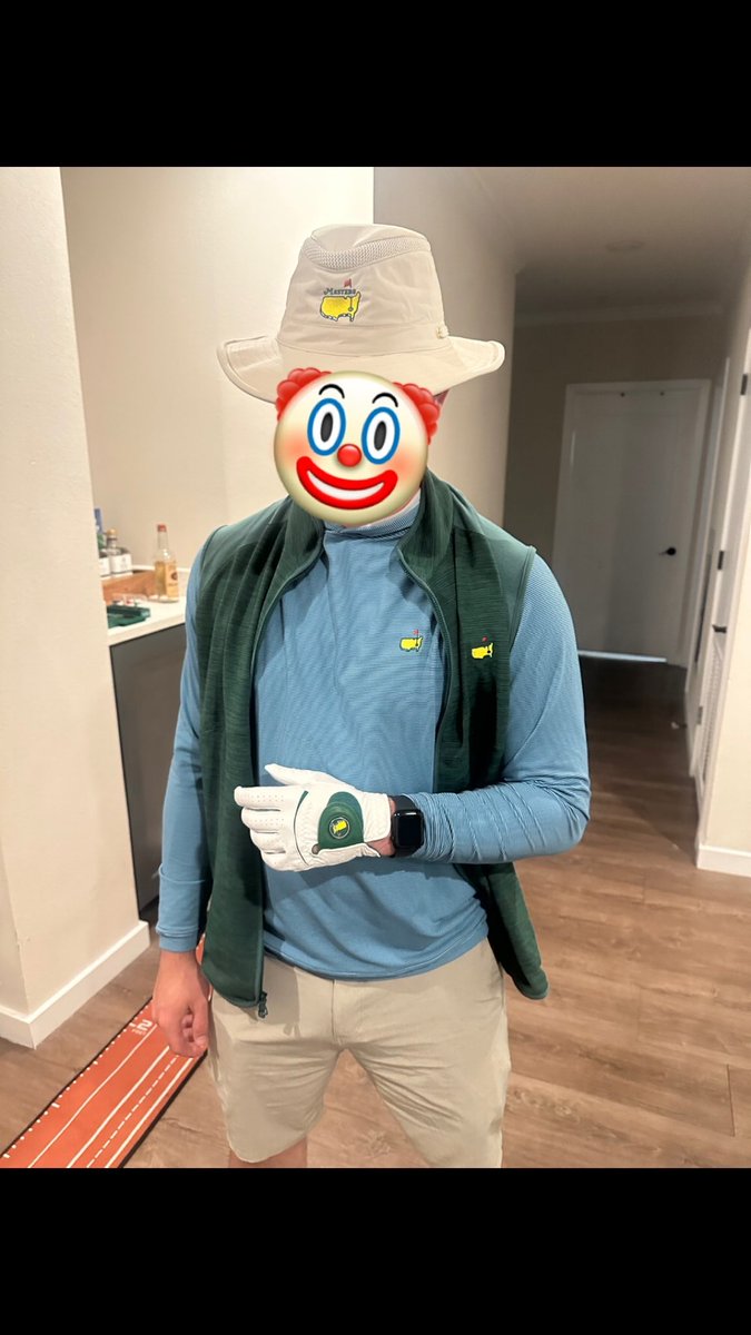 schoonerbanks's tweet photo. Think my roommate might’ve went to Augusta #GrandSlam #LANK https://t.co/rmw0dgfqyA