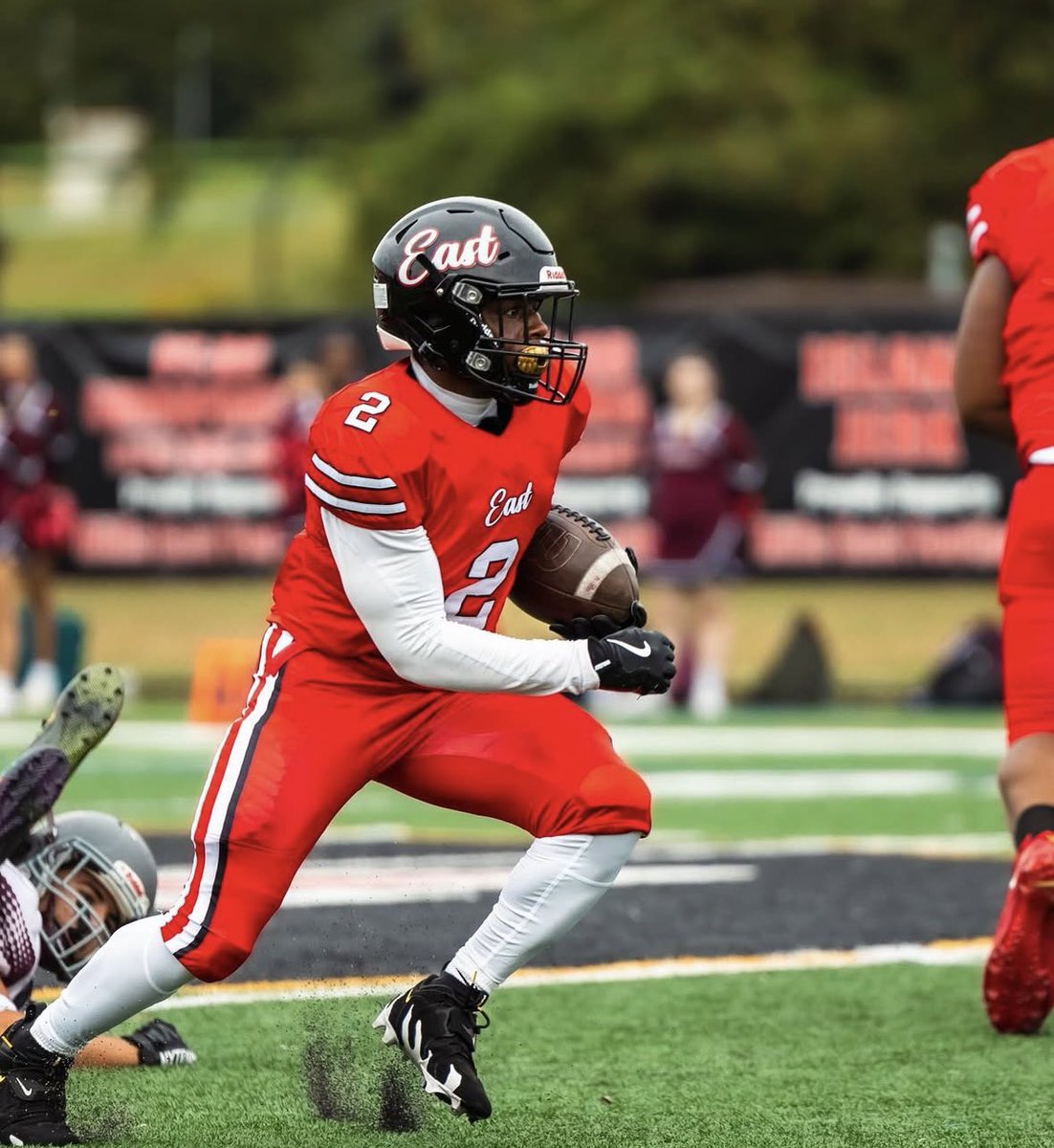LI Sports Fanatic preseason football Senior of the Year award is Daniel White! Hills East NY. One of the top RB’s in the state 😈🔥🔥 rushed for 2,306 yards with 27 TD’s this past season! They call him D1 for a reason! <a href="/2god_daniel/">Daniel White (Class of 2026)</a>