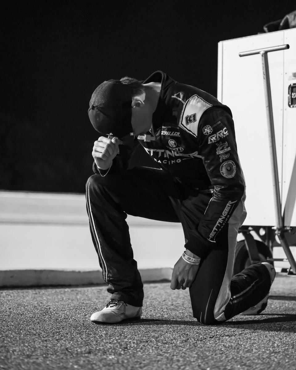 DonovanStrauss's tweet image. He who kneels before God, can stand before any man 🙏🏼