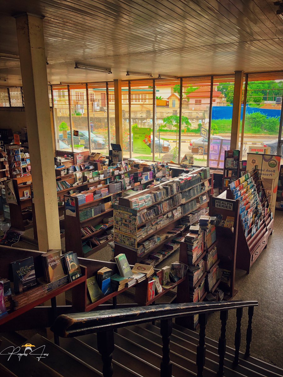 Here are a few shots from my recent trip to Ibadan. A city full of history, color, and quiet charm. Enjoy the view through my lens.❤️📸