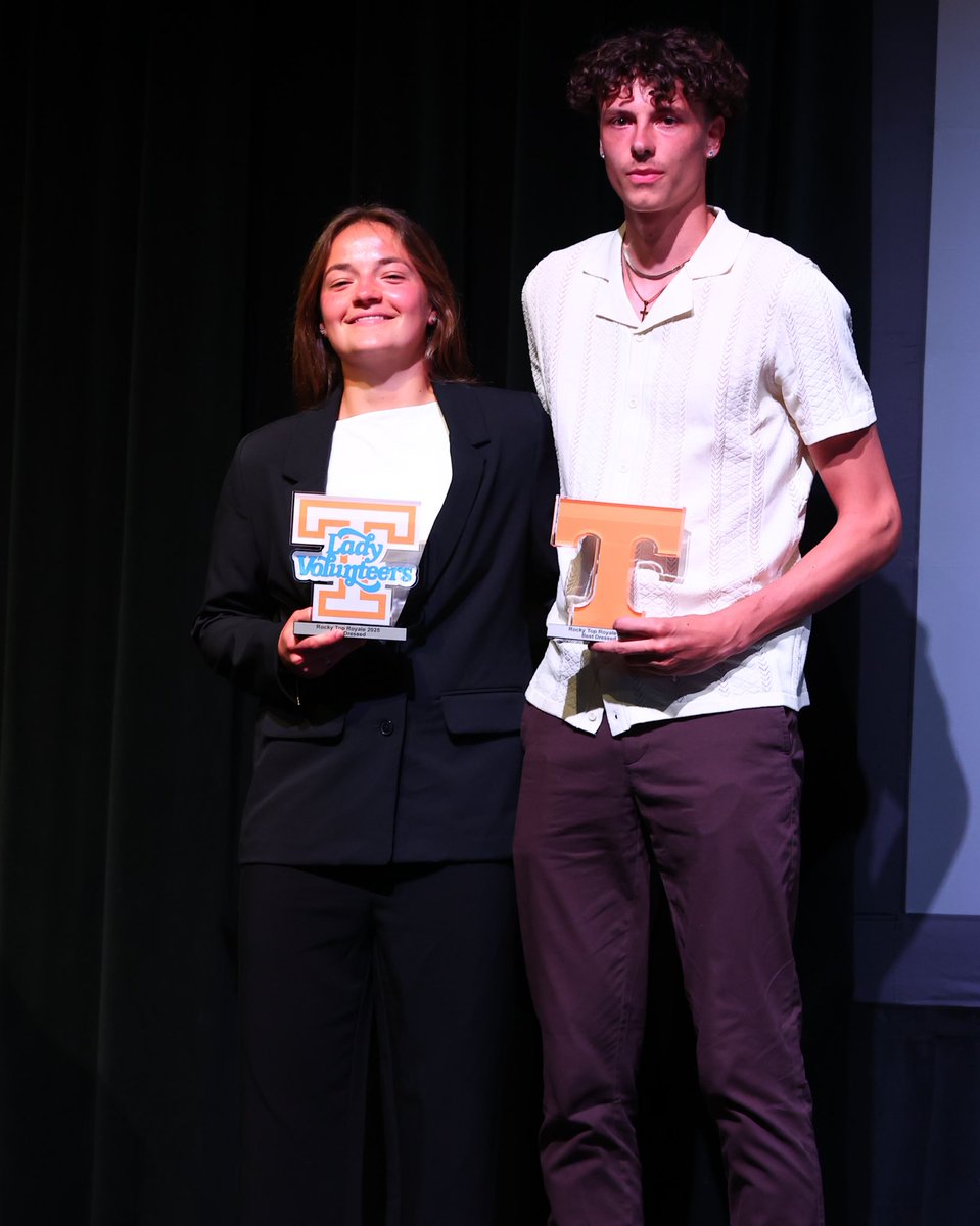 Tennessee Athletics (@vol_sports) on Twitter photo Best Dressed goes too…
⭐️Grant Campbell
<a href="/Vol_Track/">Tennessee Track & Field/XC</a>
⭐️Cayden Norris
<a href="/Vol_Soccer/">Tennessee Soccer</a>
After a live vote, these two have been awarded for the best fits of the night! Best Dressed goes too…
⭐️Grant Campbell
<a href="/Vol_Track/">Tennessee Track & Field/XC</a>
⭐️Cayden Norris
<a href="/Vol_Soccer/">Tennessee Soccer</a>
After a live vote, these two have been awarded for the best fits of the night!