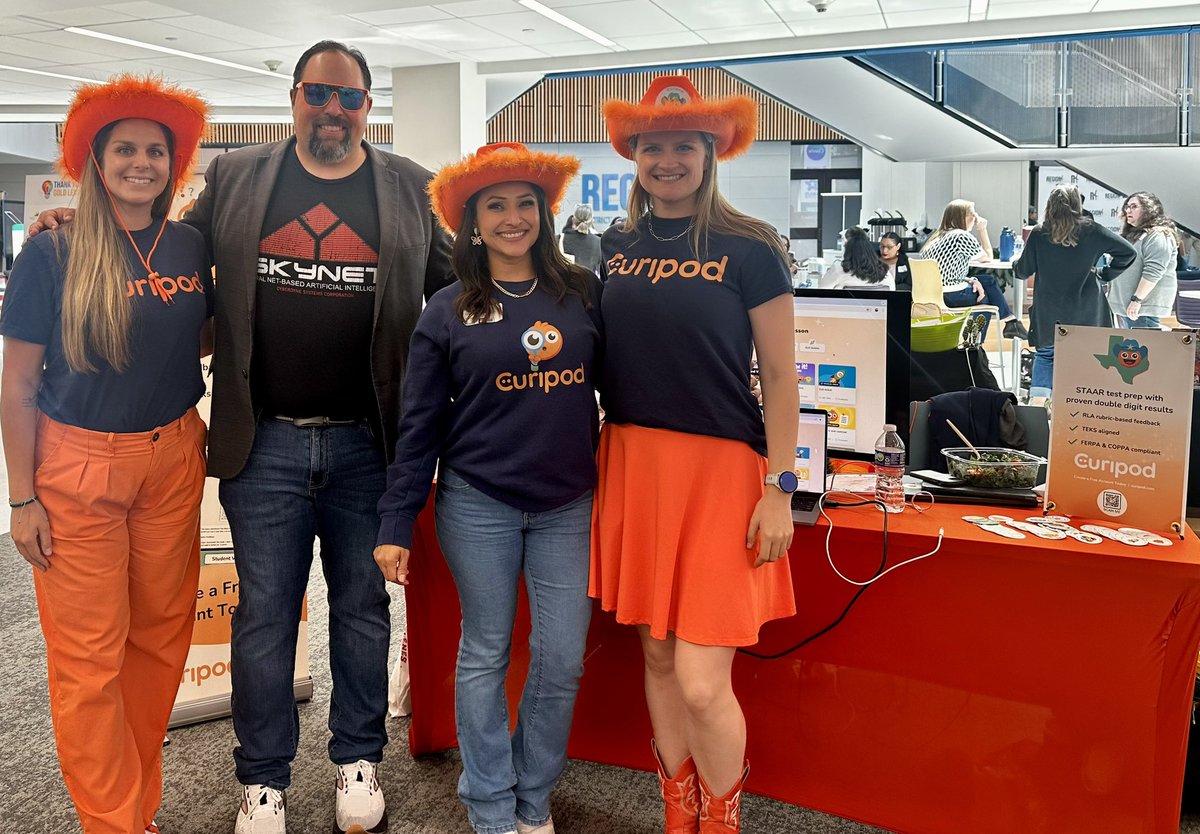 GarciaClau93244's tweet photo. Late post!

I had the privilege of joining my fav orange @curipodofficial crew at the Region 4 Digital Learning Conference and as always, it was a pleasure to connect, help share how-to’s, and learn from the most amazing educators and leaders in all things edtech. Leveraging AI as a power tool, not a crutch! 🧡✨🚀