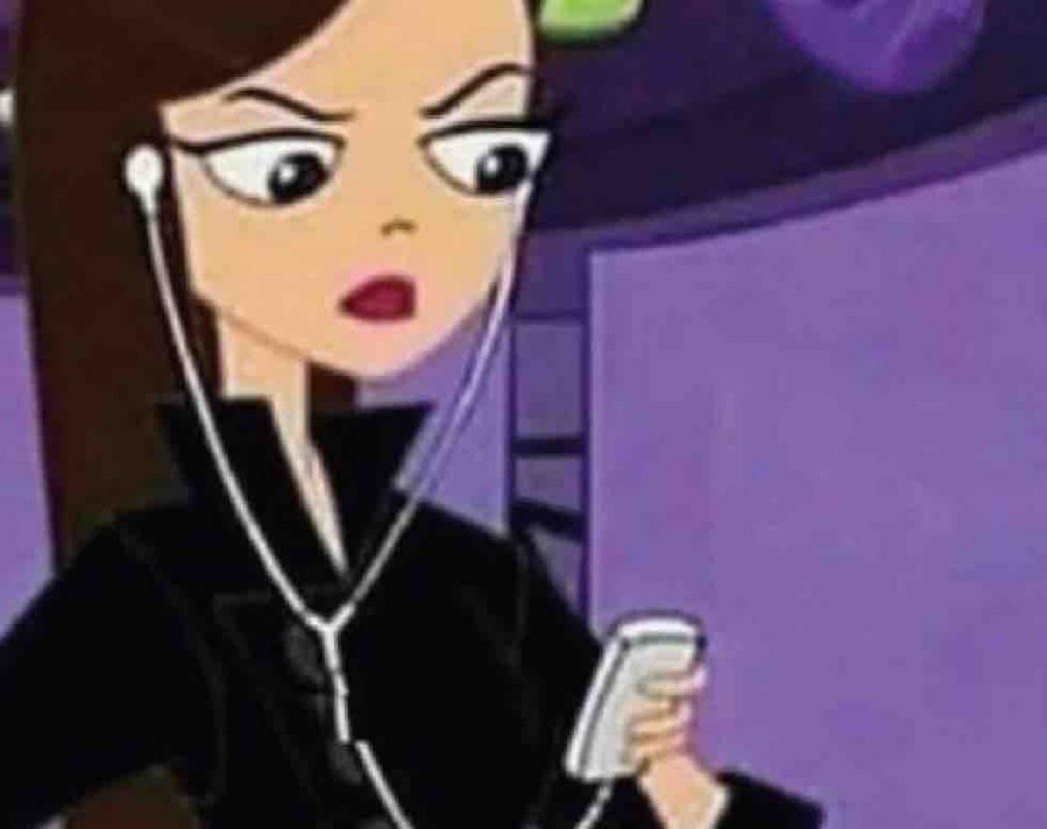 Yo reiniciando la canción porque alguien me habló y me interrumpió.