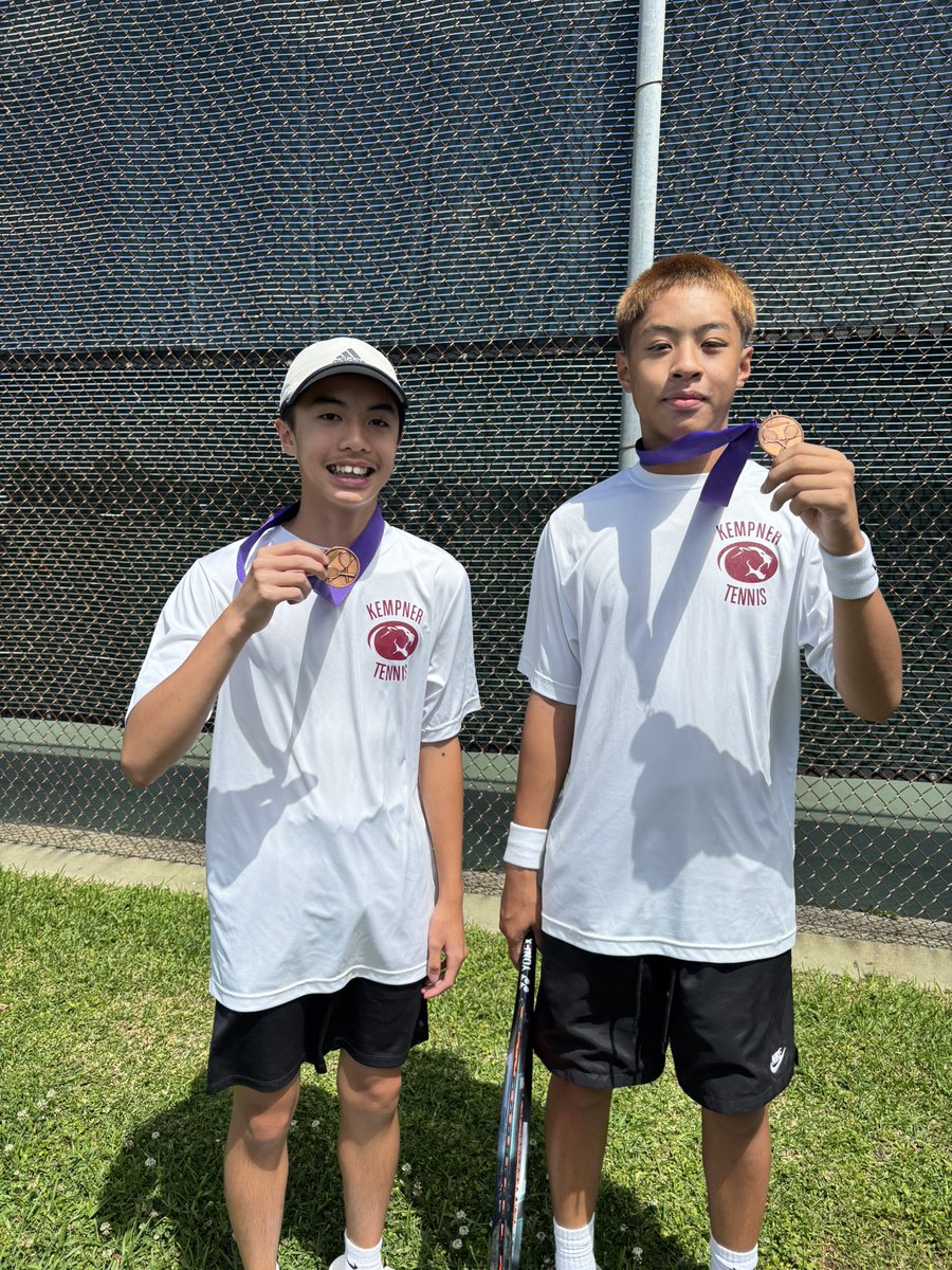 Hardware alert!! Congrats to Don and Henry for each capturing 3rd in Boys A and B Singles at the Angleton Freshmen Tournament!