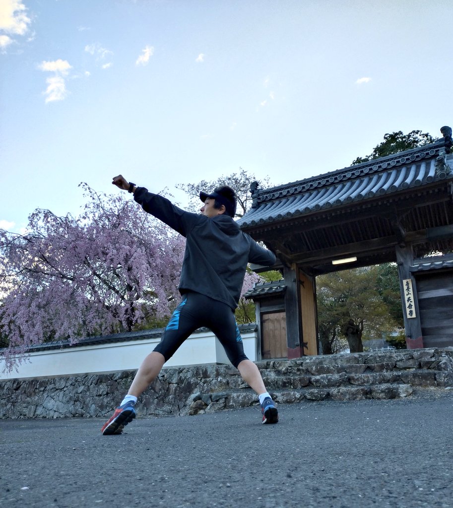 murdar_s's tweet image. 桜散るラン🌸
まだまだ粘るね
#Cloudflow
#On
#garmin #beatyesterday