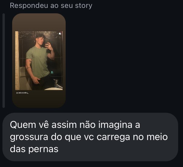 celloshidden's tweet photo. que isso cara KKKKKKKKKKKKK ig é lugar de família https://t.co/r7HEfjbnA6