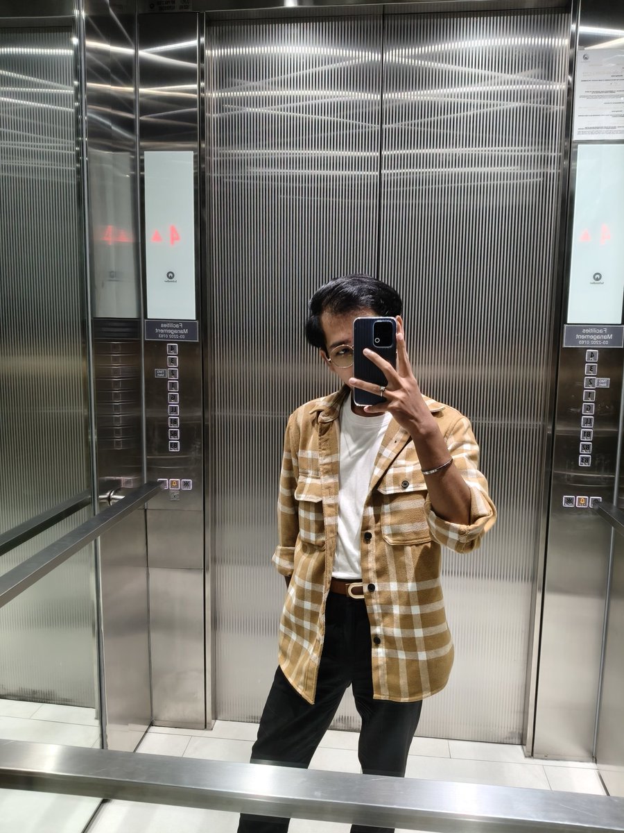 daus_tngku's tweet photo. Work �� https://t.co/fVwUUQBOBD