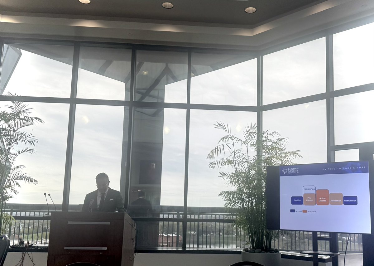 NeeraGuptaMD's tweet photo. 🧵1 of 2
Dr Alan Moss discussing how &amp; when to intervene to prevent the development of #IBD on 4/10/25 @ #PIBDRD25
-Prevention focus benefits future &amp; current patient populations 
-At-risk screening includes family history, calprotectin + ? others https://t.co/8VWtURD60h