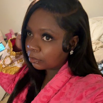 nishluvu2's tweet photo. #NewProfilePic https://t.co/bSCXclYhaW