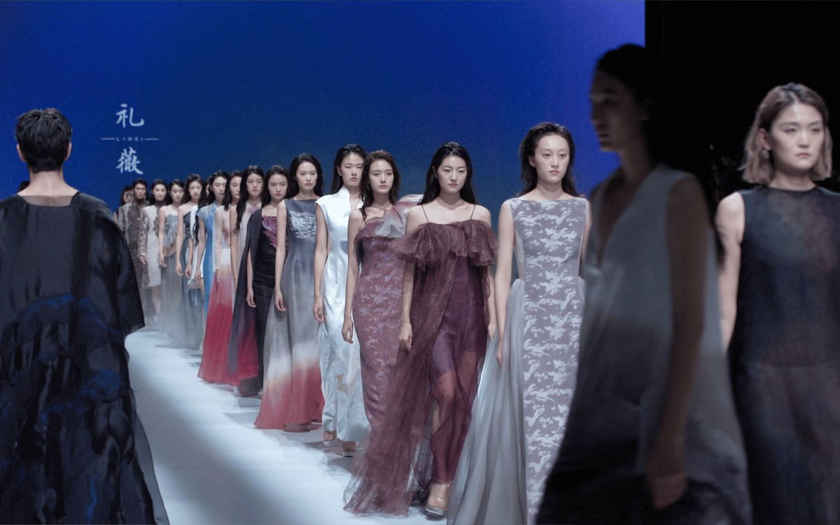 CGMeifangZhang's tweet image. "#Design is not just about clothes; it's about telling the story of our culture to the world," says #TsinghuaRen Prof. Li Wei (China) of @Tsinghua_AAD, dedicated 40+ years to fusing #ChineseCulture with contemporary fashion, making her a trailblazer in global haute couture.
