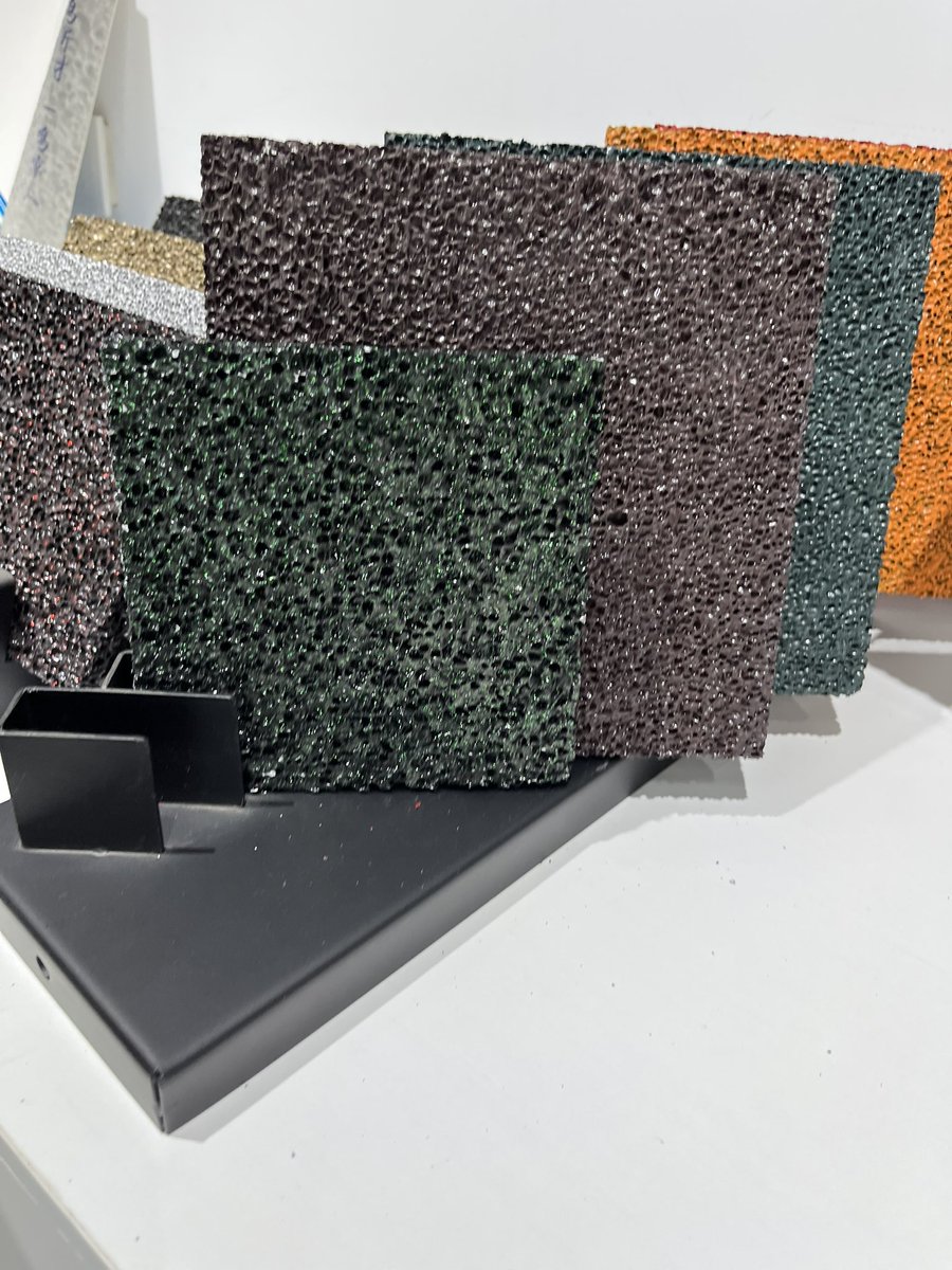 EVCAR249284's tweet photo. Foam aluminum plate, pure aluminum material, environmental protection, corrosion resistance, light transmission, starry sky decoration material. https://t.co/agoXm4yGfN