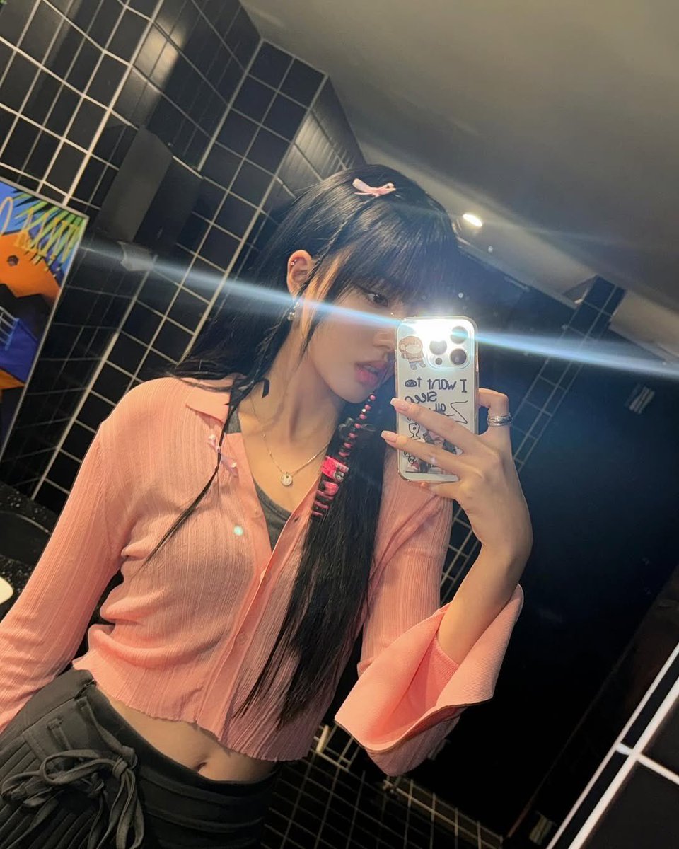 juliana 자윤 tweet media