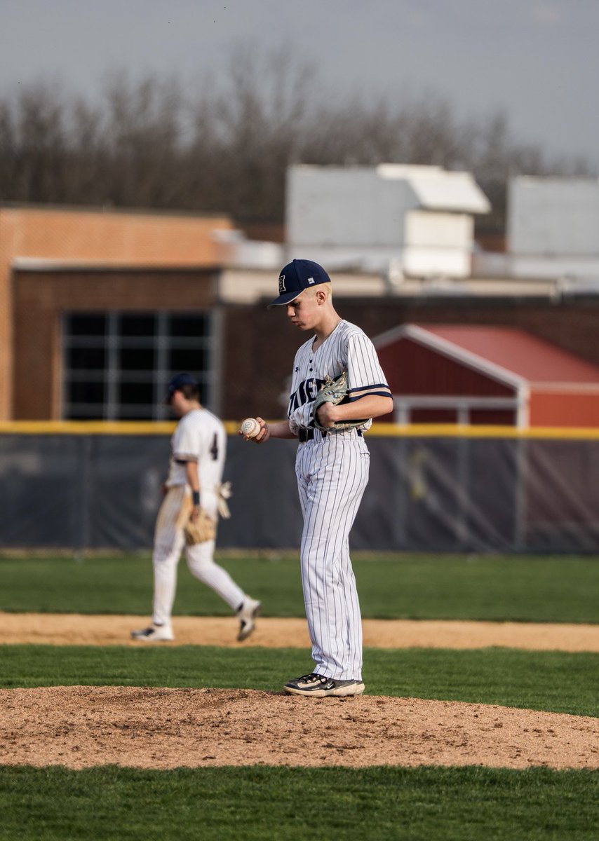 Jackson_B351's tweet photo. First Time Pitching On Varsity As A Freshman.

Here’s Some Photos:

#baseball #highschool #goals https://t.co/AeMD51EhOW