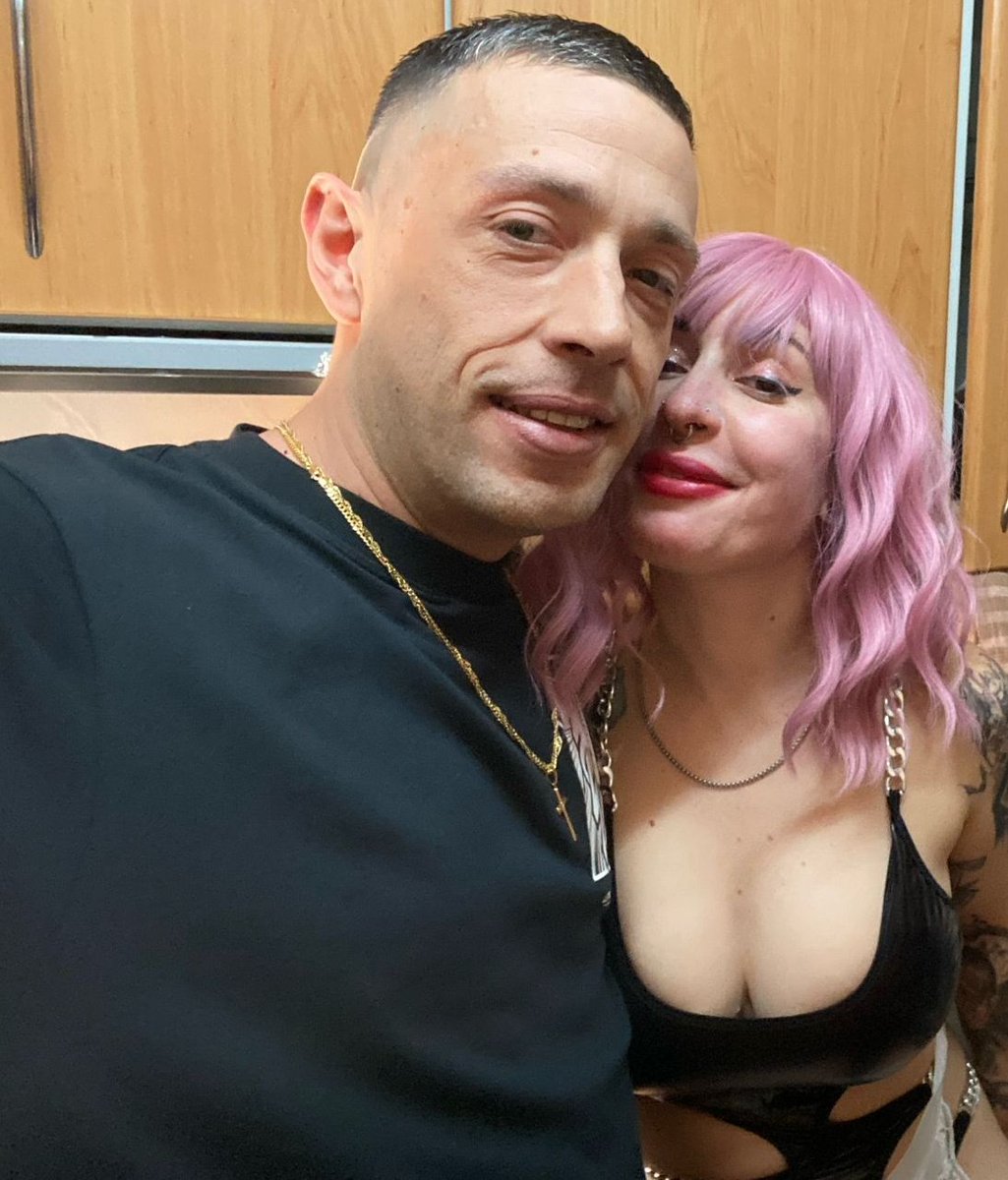 Se avecinan cositas😉👯😈 próximamente.....