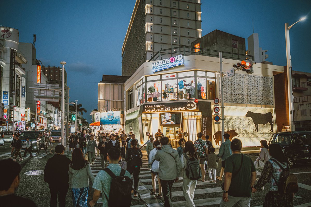 Kcgraphy_'s tweet photo. 沖縄国際距離
#写真
#沖縄 #旅行
#photography 
#photographer
#写真好きな人と繋がりたい https://t.co/zW4bVsDK6j