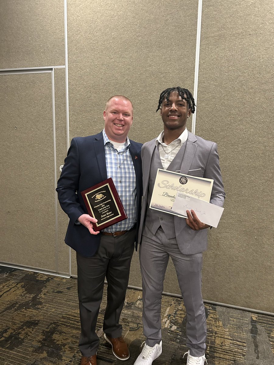 Congratulations <a href="/JujuClark7/">Brandon Clark</a> for winning a scholarship and Coach Ranc for winning coach of the year at the <a href="/GCFCACLE/">Greater Cleveland Football Coaches Association</a> Golden Deeds Award Banquet tonight!