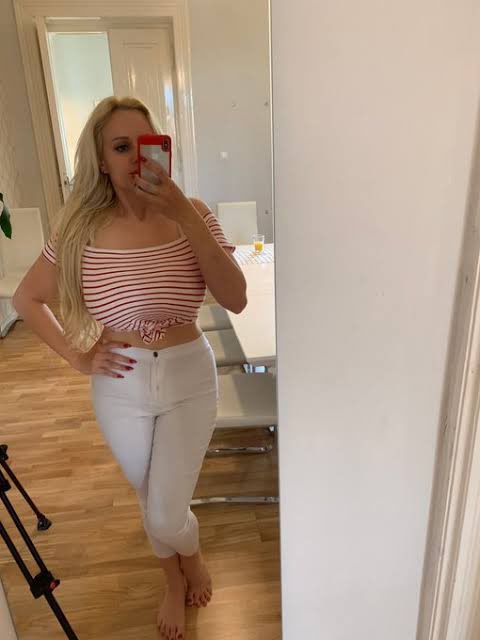 pretycathrine's tweet photo. Self 😻 crush
#single 
#DatingTips 
#usa https://t.co/tjj4Uuxaf8