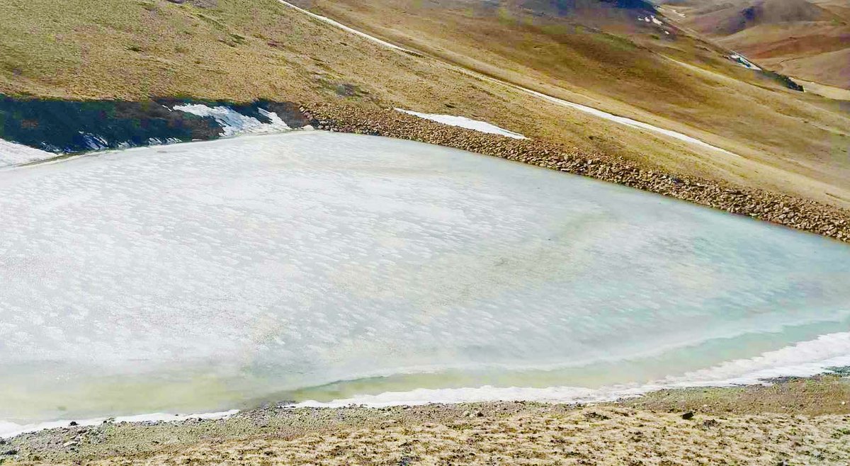 2023 онд  Дарвийн нуруунд байгуулагдсан Мараатын хөв усаар дүүрсэн байна.🫧
 Дэлхийн байгаль хамгаалах сан (WWF)-ийн Монгол дахь хөтөлбөрийн газар нь орон нутгийн удирдлагууд, малчидтай хамтран Дарвийн нуруунд Мараатын хөв болон Шарын хөвийг байгуулсан юм.