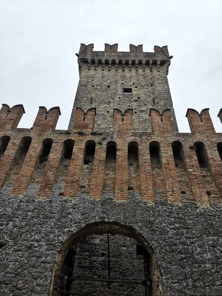 Marco85513078's tweet photo. Castell'Arquato. https://t.co/3eueLdlSyU