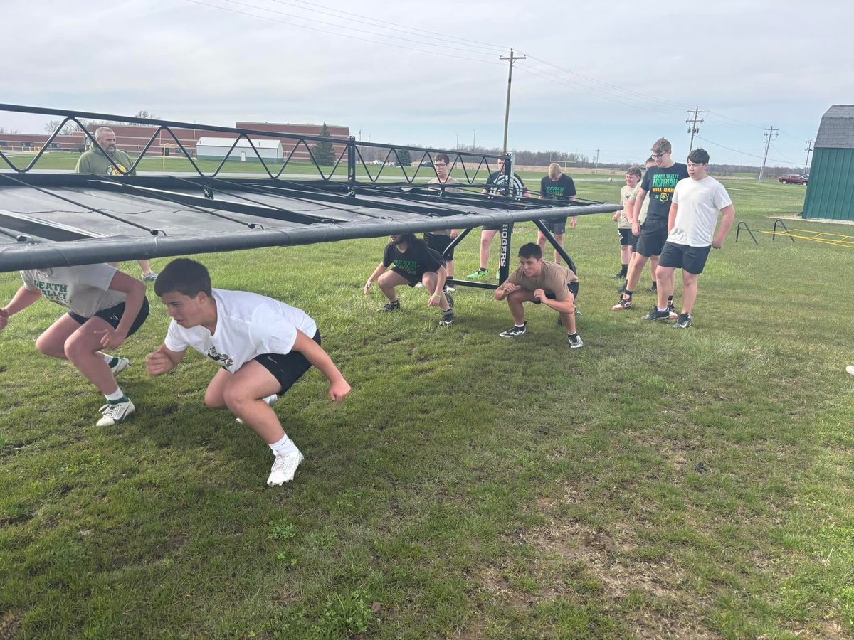 TippecanoeF's tweet photo. Death Valley football back at it. 1st day of spring football. https://t.co/avGvnuT4Xl
