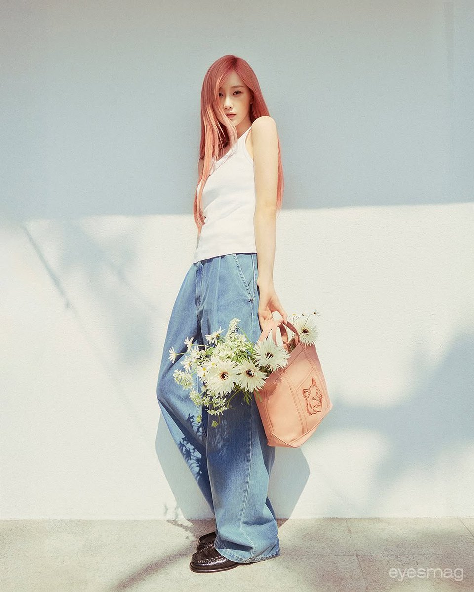 wntrult's tweet photo. aespa GISELLE for Eyes Magazine in Maison Kitsuné 2025 Spring/Summer Collection. https://t.co/fjXNgN7yQR
