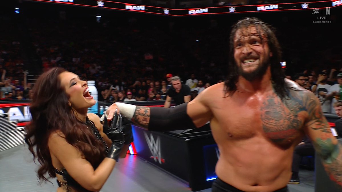 wrestlin_wasabi's tweet photo. Chaos incarnate. #TheDevilsYouKnow #WWERaw https://t.co/MP5F1X7avR