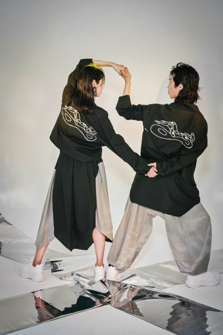 HISUIHIROKOITO25awドローイングしたアイテムはこちらになります展示会4月17日(木)〜24日(木)14:00〜19:00代官山ヒルサイドテラス D棟(裏側・半地下)コレクション全スタイリングはこちら 