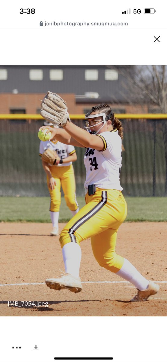 StarfireSoftbal's tweet photo. Starfires got a big win over Parkway Ohio tonight. https://t.co/JQxEEDPdb7