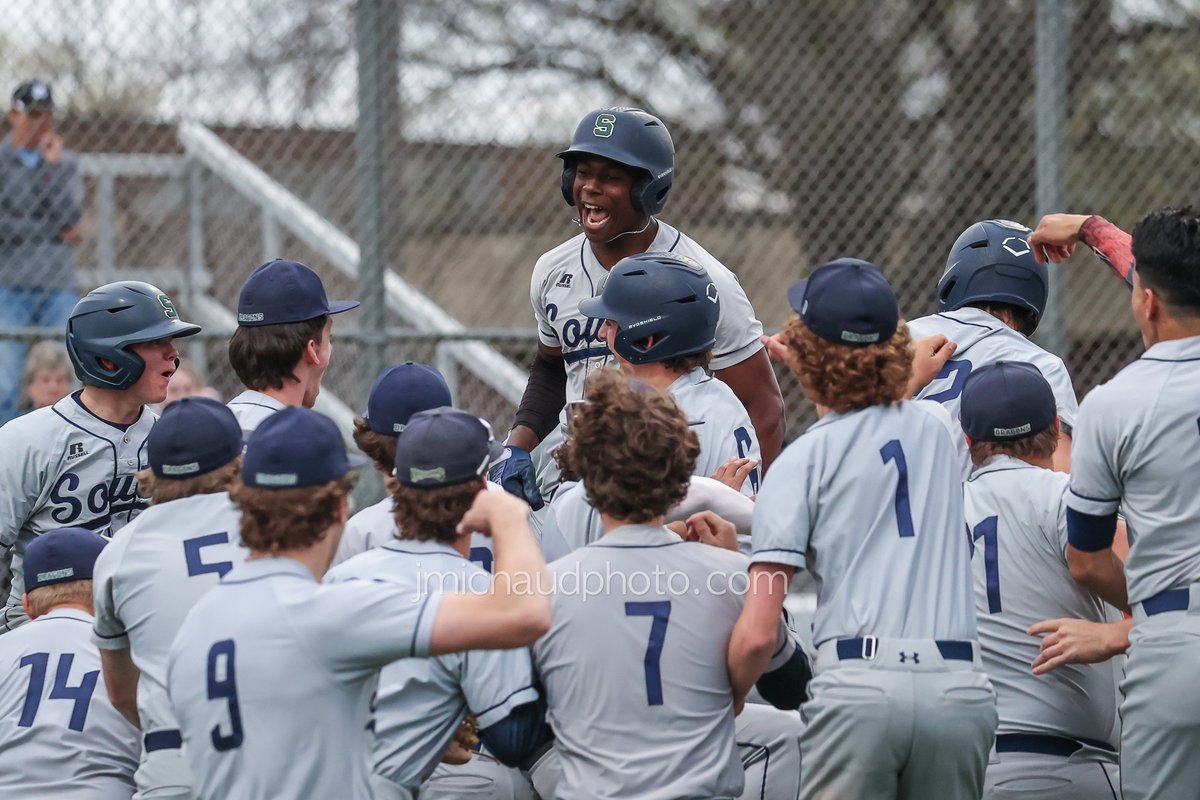 Big District battle featuring rivals North Oldham and South Oldham. A nice pitching matchup between North's Ryan Sanders and South's Davis Larsen. Sanders gives up a 2nd inning bomb to Dragon Keith Mitchell, but pitches a 6 inning gem, giving up 4 hits and striking out 11 in the