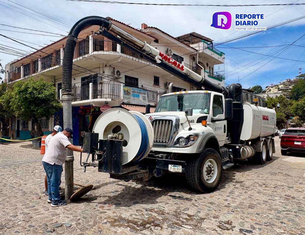 reportediariopv's tweet photo. Mantiene SEAPAL atención y servicios en periodo vacacional
Guardias preparadas para hacer frente a las incidencias que pudieran surgir ante la
Leer nota: https://t.co/j2Ji5w2qBB
Redacción: César Langarica
#Hoy #PuertoVallarta #Seapal #Vacaciones #SemanaSanta #Atencion https://t.co/zaUa0lVeVl