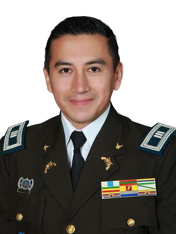 radio_vigia's tweet photo. ¡Un servidor policial que inspira con cada paso!

El capitán Juan Ávila Muñoz no solo porta con orgullo su uniforme, sino que ha demostrado su pasión por el deporte, cuya meta es convertirse en el primer servidor policial ecuatoriano en completar las seis 'World Marathon Majors'. https://t.co/03l1blNN87