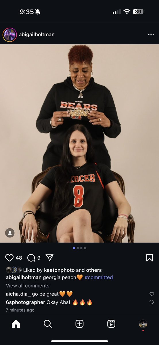 Neil Meyer (@meyerneil6) on Twitter photo A reunion for former Bearcat Abby Holtman. 
The former Bearcat has committed to Mercer to play under former Cincinnati Head Coach <a href="/Coachheard/">Michelle Clark-Heard</a> per her IG.
Heard was one of the key recruiters the first time around for Holtman in her journey to Cincinnati. 
Two years later, she A reunion for former Bearcat Abby Holtman. 
The former Bearcat has committed to Mercer to play under former Cincinnati Head Coach <a href="/Coachheard/">Michelle Clark-Heard</a> per her IG.
Heard was one of the key recruiters the first time around for Holtman in her journey to Cincinnati. 
Two years later, she