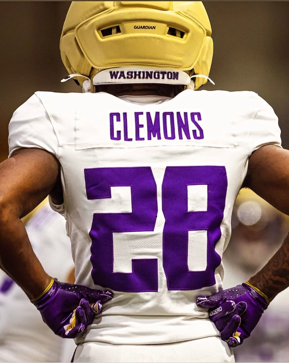 Charelle Walls (@charelle_walls) on Twitter photo Anyone that knows me, can tell you that purple has always been my favorite color. However, this just makes the color even more special!
#UW
#DBU
#28Loading
#B1GThingsComing
💜💛💜💛
<a href="/DAryhianClemons/">D’Aryhian Clemons</a> Anyone that knows me, can tell you that purple has always been my favorite color. However, this just makes the color even more special!
#UW
#DBU
#28Loading
#B1GThingsComing
💜💛💜💛
<a href="/DAryhianClemons/">D’Aryhian Clemons</a>