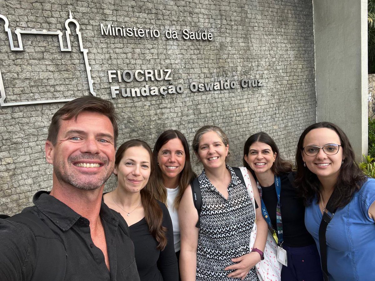 Virología Molecular (@viromol) on Twitter photo Estuvimos participando del Workshop Internacional de “Ferramentas para Vigilância Genômica e Estudos Epidemiológicos Virais” 🦠 🧬 <a href="/fiocruz/">Fiocruz</a> <a href="/UBARectorado/">Universidad de Buenos Aires</a> <a href="/Udelaruy/">Universidad de la República</a> <a href="/IPMontevideo/">Institut Pasteur Montevideo</a> <a href="/CaroTorr/">Carolina Torres</a> <a href="/PPerbolianachis/">Paula Perbolianachis</a> <a href="/pilarmk73/">Pilar Moreno</a> <a href="/gonzamoratorio/">Gonzalo Moratorio</a> Ali Costabile Estuvimos participando del Workshop Internacional de “Ferramentas para Vigilância Genômica e Estudos Epidemiológicos Virais” 🦠 🧬 <a href="/fiocruz/">Fiocruz</a> <a href="/UBARectorado/">Universidad de Buenos Aires</a> <a href="/Udelaruy/">Universidad de la República</a> <a href="/IPMontevideo/">Institut Pasteur Montevideo</a> <a href="/CaroTorr/">Carolina Torres</a> <a href="/PPerbolianachis/">Paula Perbolianachis</a> <a href="/pilarmk73/">Pilar Moreno</a> <a href="/gonzamoratorio/">Gonzalo Moratorio</a> Ali Costabile