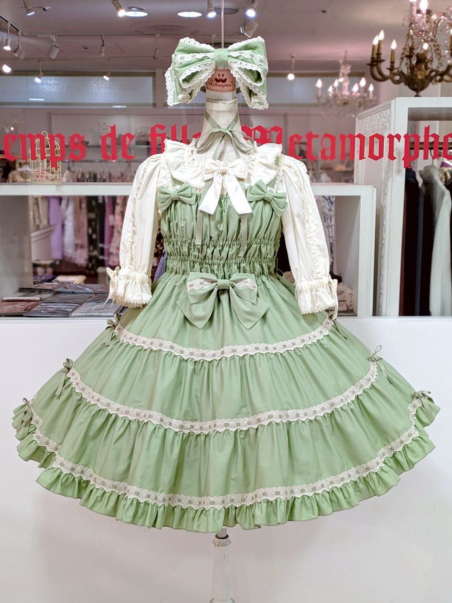 MetamorphoseEng's tweet photo. ✨🍬Restocked🍬✨
Candy
https://t.co/o5s7RxyPs3
- Candy Shirring Ribbon JSK
- Candy Lace Bow Headdress
The solid-color items are in stock now💕
*The regular-size JSK in pink is sold out.
#shirringdress #cottonlace #ladderlace #headbow
#metamorphose #mtdf #Lolitafashion https://t.co/DlVcHyAGes