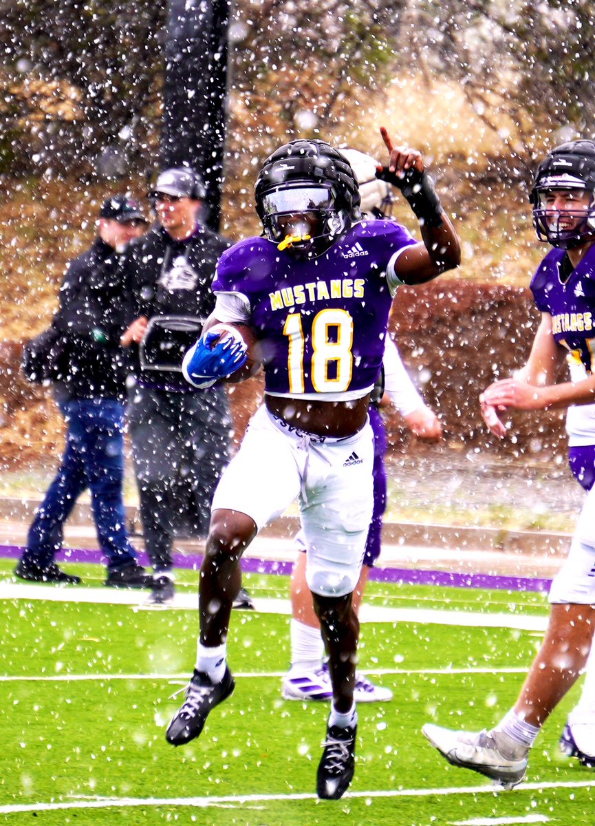 Nicolas Mendez (@nicolasmendez31) on Twitter photo Blessed to receive an offer from Western New Mexico University💛💜 <a href="/TheRealCoachNF/">Noah Freng</a> <a href="/CoachMitchGW/">Nick Mitchell</a> <a href="/GWCfootball/">Golden West College Football</a> Blessed to receive an offer from Western New Mexico University💛💜 <a href="/TheRealCoachNF/">Noah Freng</a> <a href="/CoachMitchGW/">Nick Mitchell</a> <a href="/GWCfootball/">Golden West College Football</a>