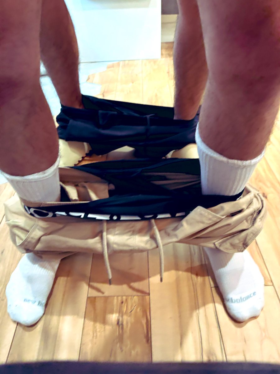 JustMikeRP's tweet photo. Hot April 🫢😏🥵 https://t.co/hyDKlkRc5f